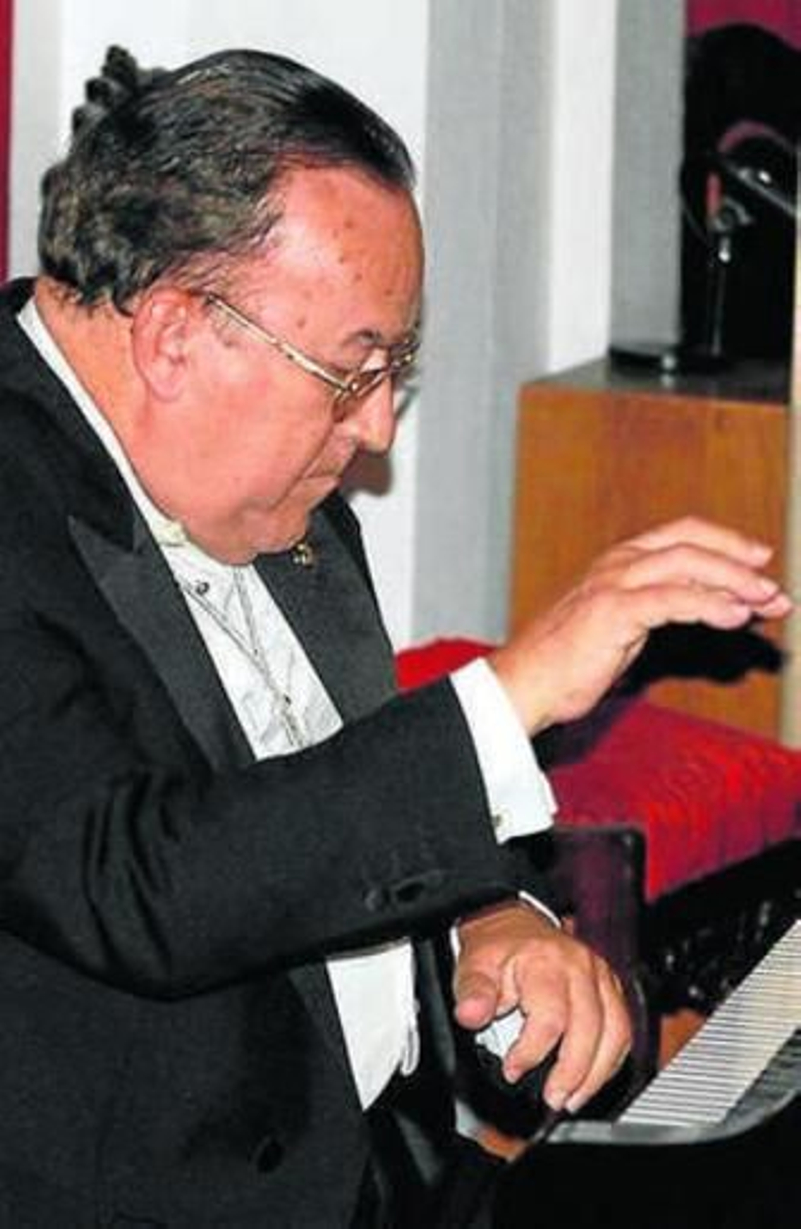 Julio García Casas.