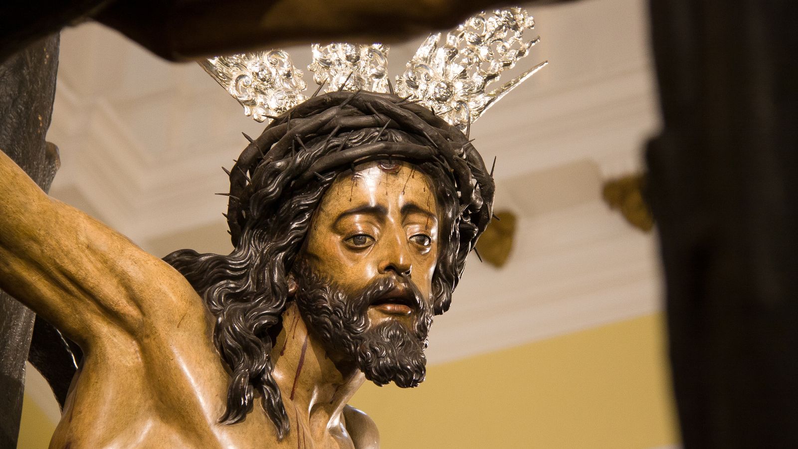 Viernes Santo en pandemia: Montserrat, en imágenes