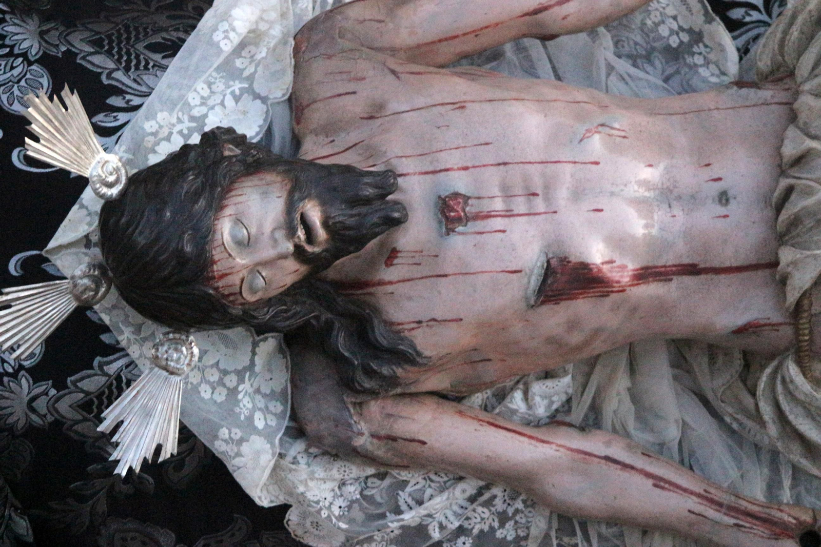 Las imágenes del Viernes Santo en Puerto Real 2023: Soledad