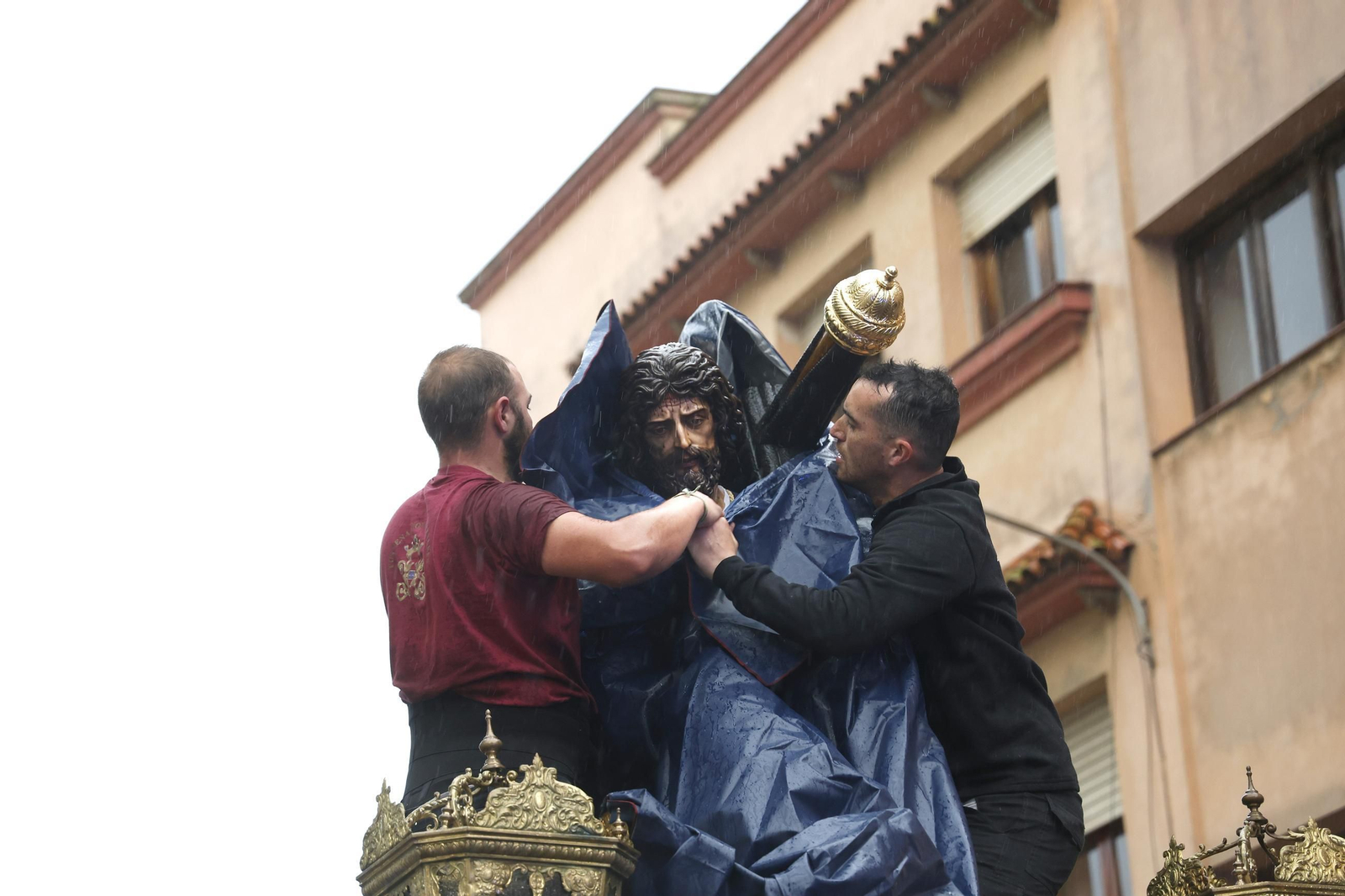 Fotos del Martes Santo en La Línea: Penas y Dolores