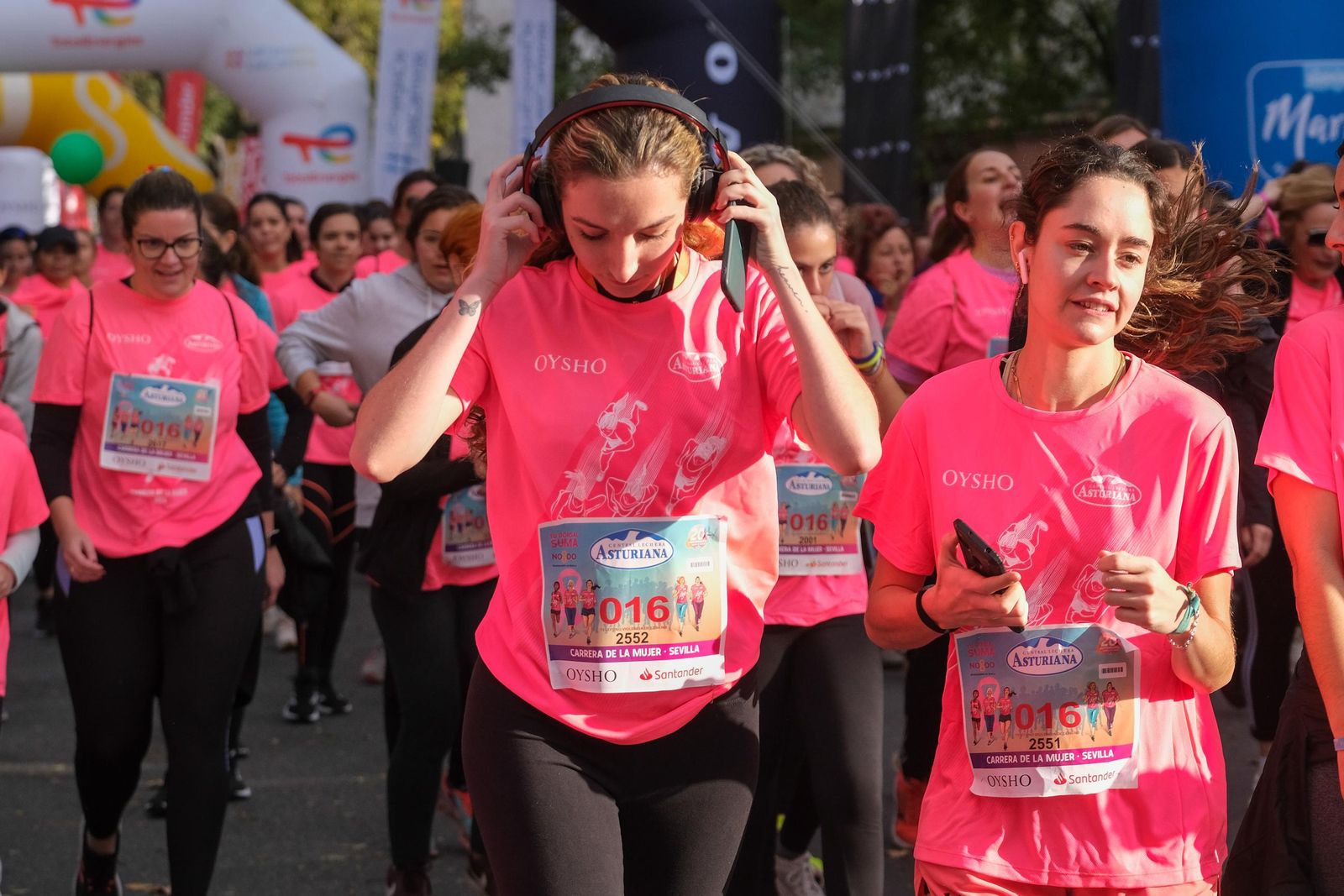 Búscate en la carrera de la mujer