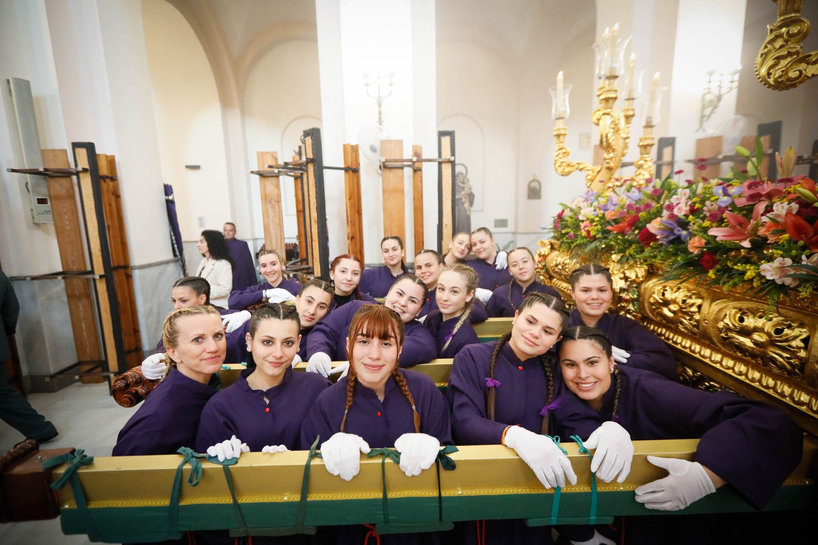 La procesión del Encuentro, en imágenes