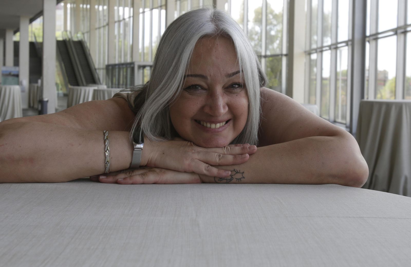 La presidenta de la samFYC y médica de familia, Pilar Terceño Raposo, en uno de los salones de Fibes donde la semFYC celebra su congreso anual.