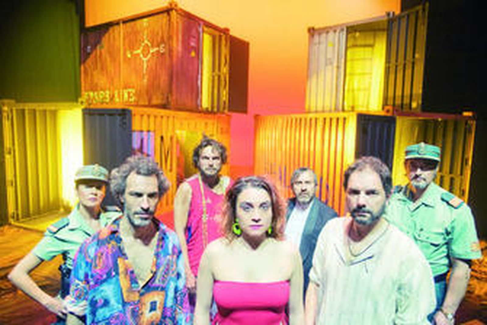 Una escena de la obra con la malagueña Olga Salut en el papel de prostituta.