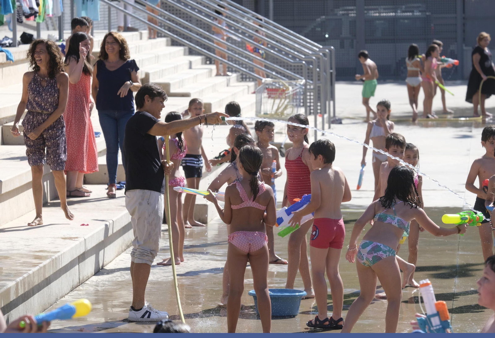 ¡Por fin vacaciones! Las mejores fotografías del último día de colegio en Córdoba