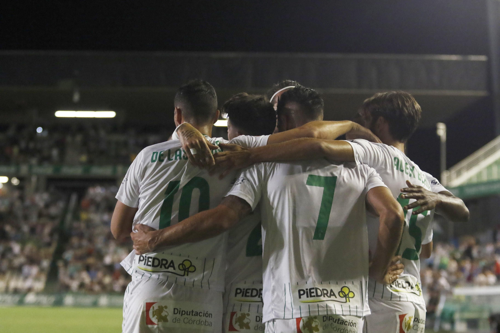 Las imágenes de la victoria del Córdoba CF ante el Rayo Majadahonda en El Arcángel