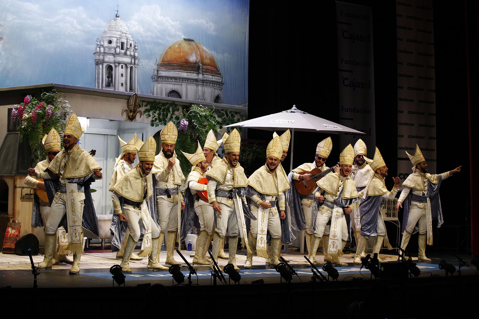 Las imágenes de la cuarta función de cuartos