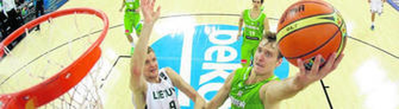 Dragic evita el colapso esloveno