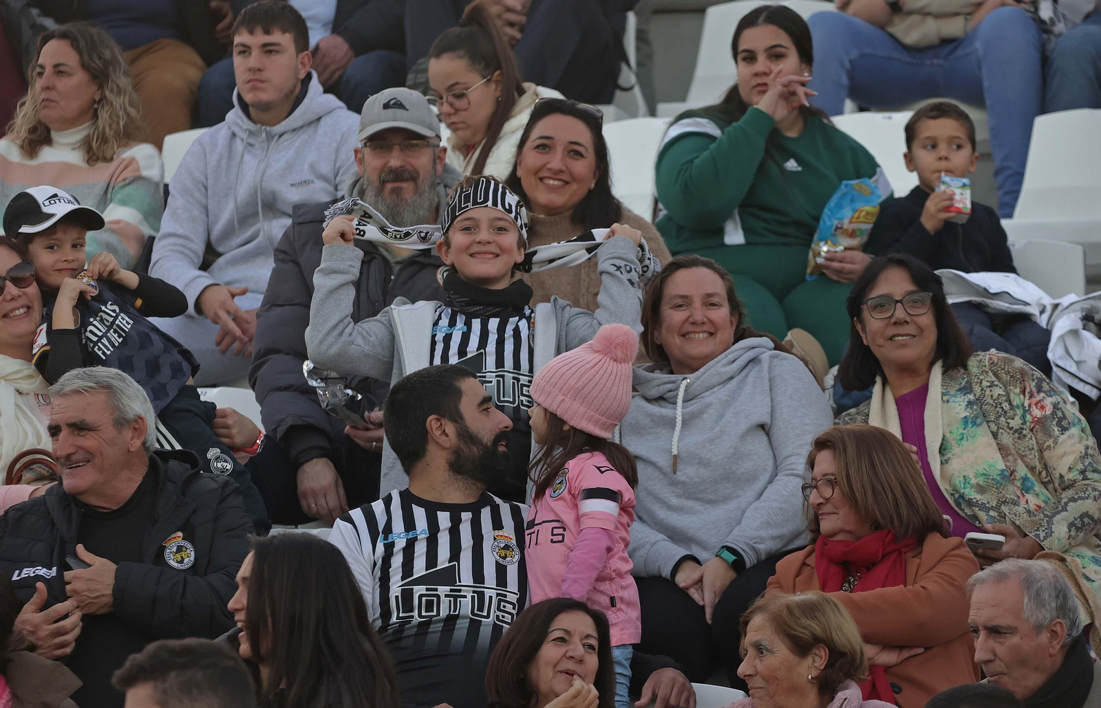 Búscate en el Ciudad de La Línea durante el Balona - La Unión