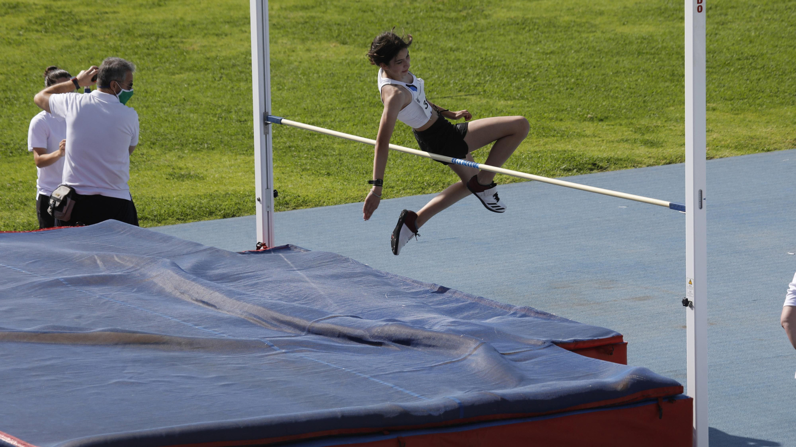 Las fotos de atletismo en las pistas del Enrique Talavera