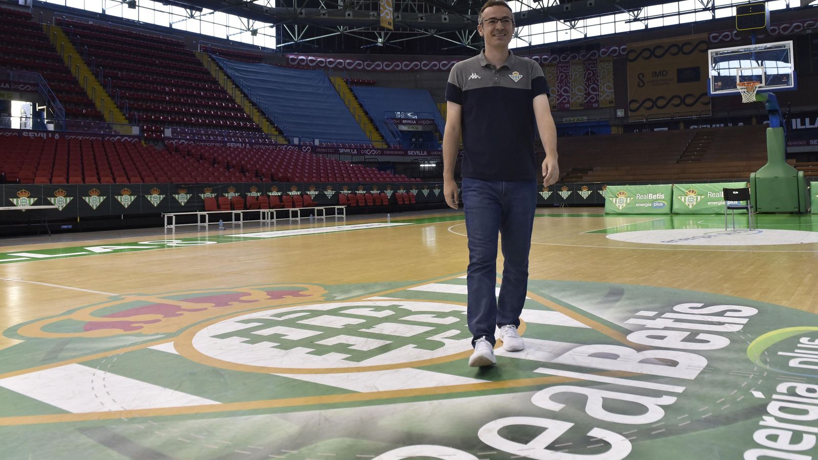 Asier Alonso, en el pabellón San Pablo.