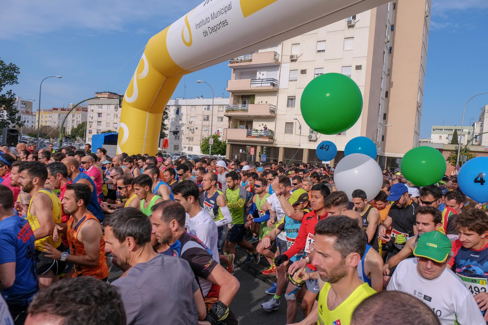 Una imagen de una de las carreras populares disputadas en el circuito 10K.