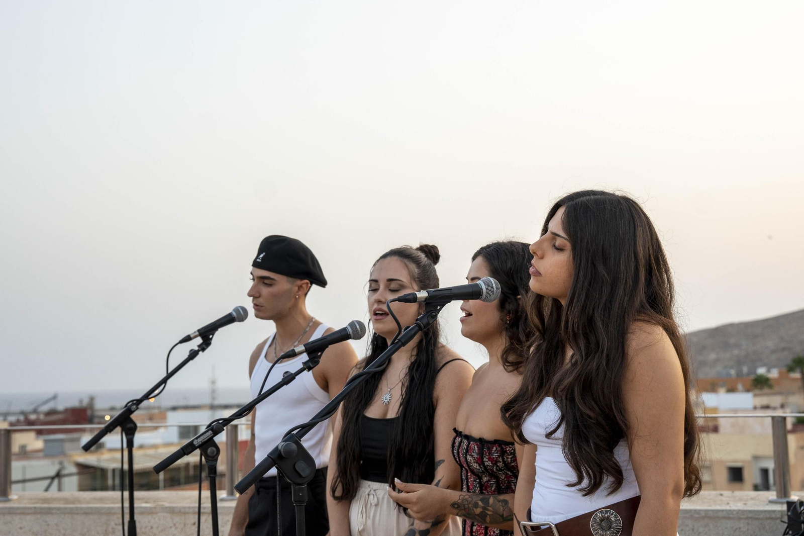 Las imágenes de la presentación de la Feria de Almería 2025 en honor de la Virgen del Mar