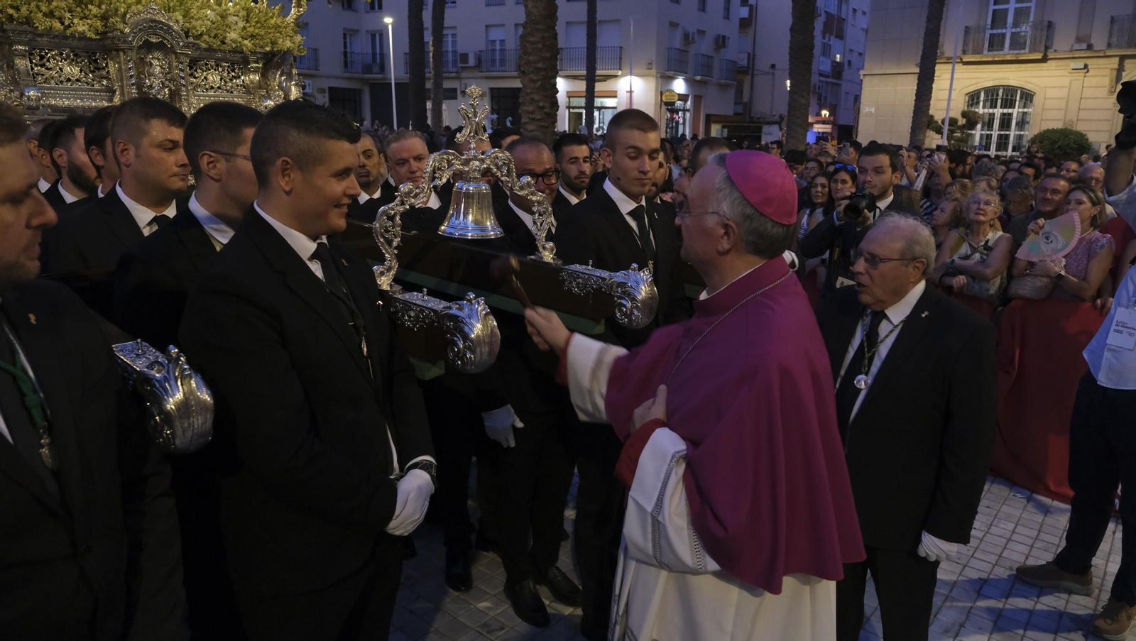 La Procesión de la Virgen del Mar, en imágenes