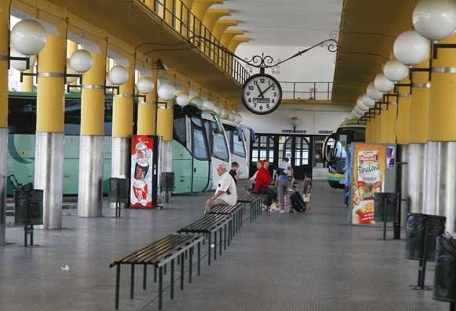 La estación del Prado acogerá autobuses turísticos a partir del segundo trimestre de 2014