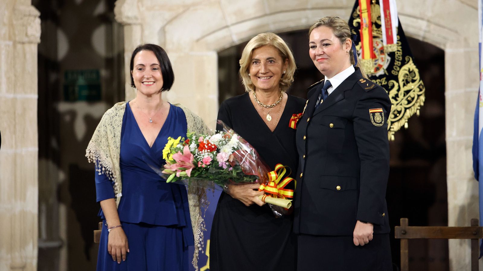 Entrega de medallas de la Asociación Santo Ángel de la Policía Nacional de Jerez