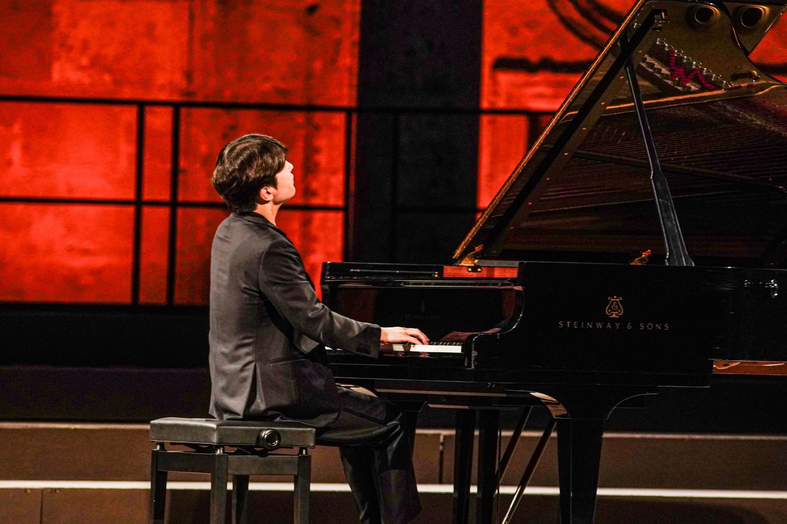 Seong Jin Cho durante un momento del concierto.