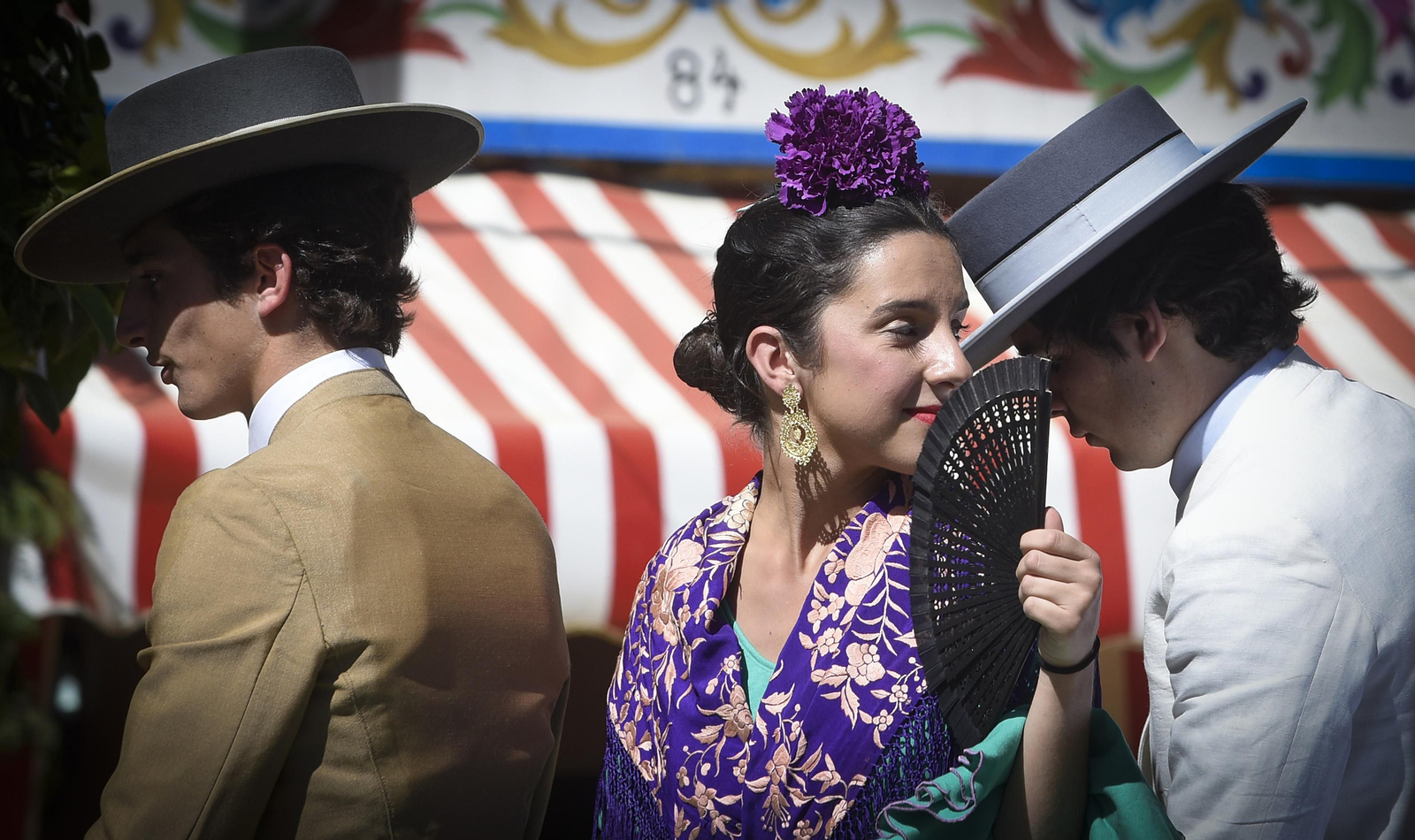 Sube la temperatura y el glamour en el lunes de Feria de Abril 2023