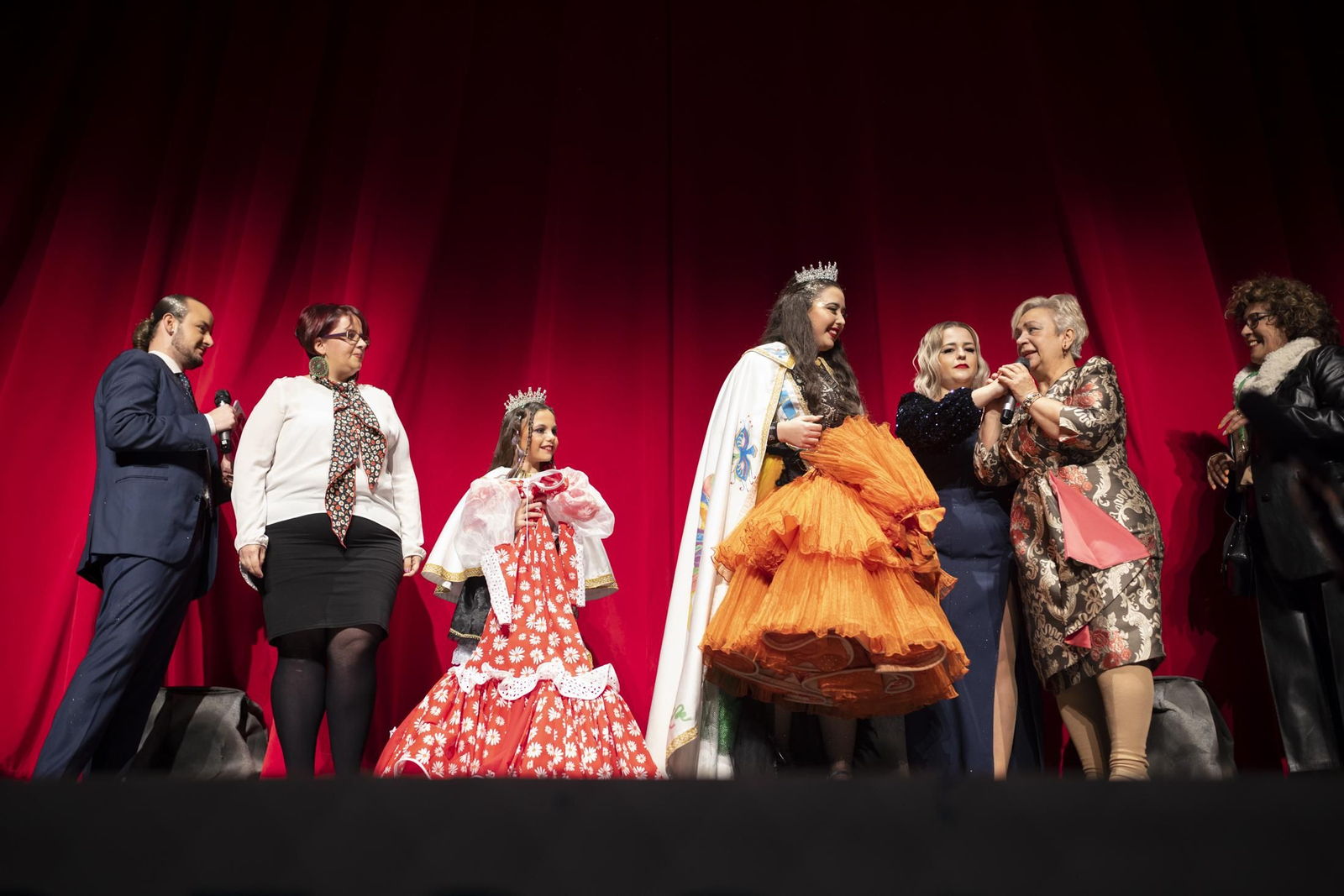 Ambiente en el último día de semifinales del Carnaval Colombino