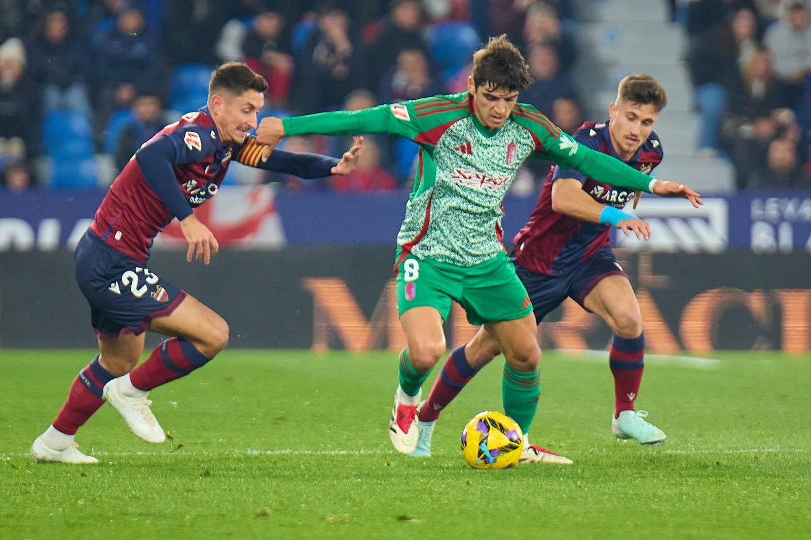 Las mejores imágenes del Granada CF-Levante UD