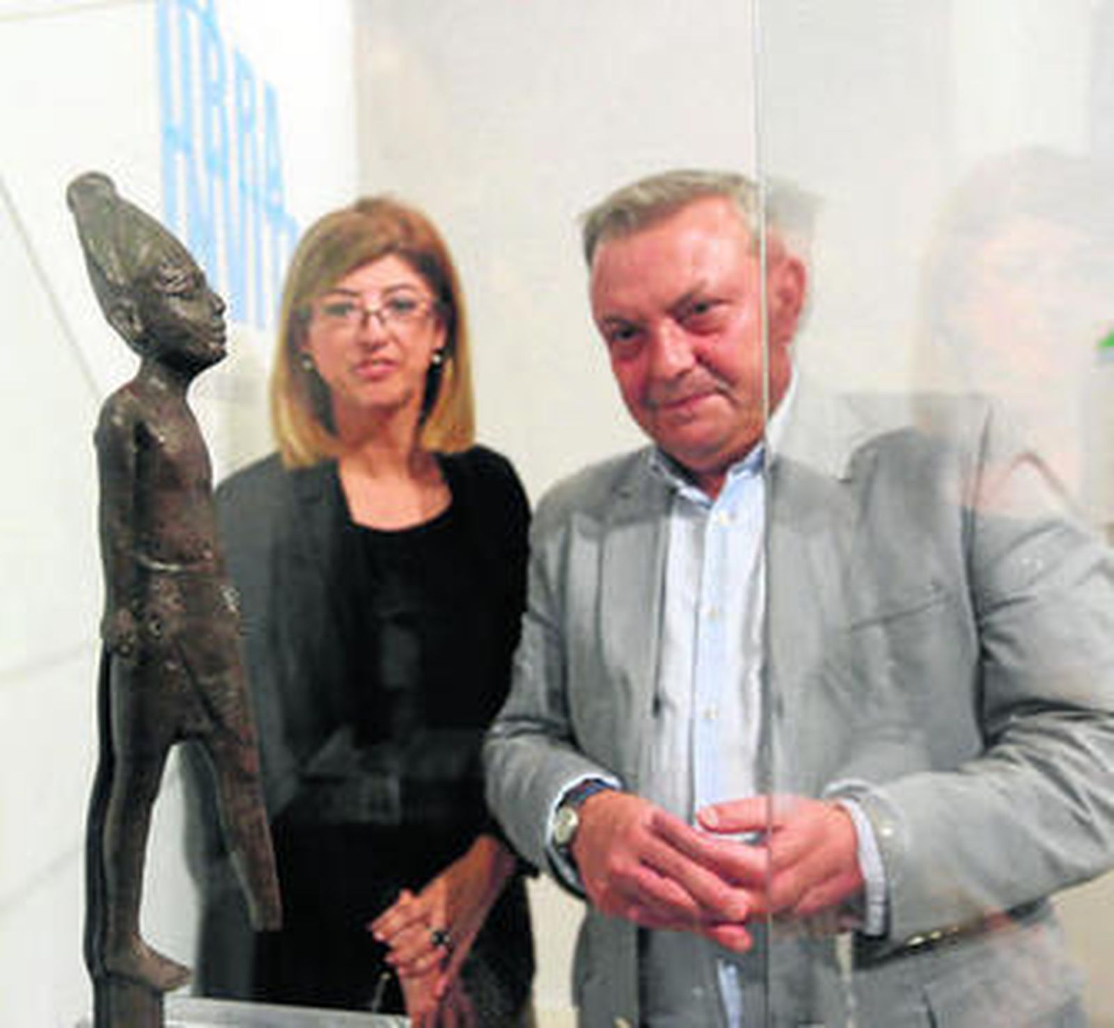 La estatuilla de Melkart, presentada ayer.