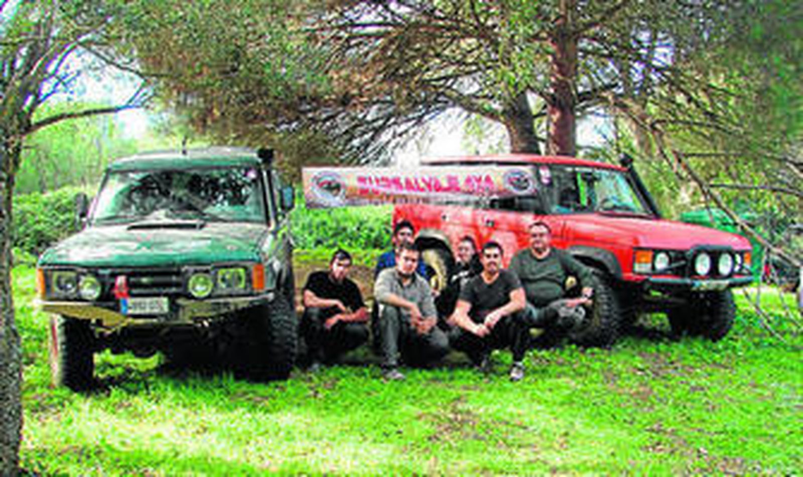 Integrantes del CD Sursalvaje durante la concentración gaditana.