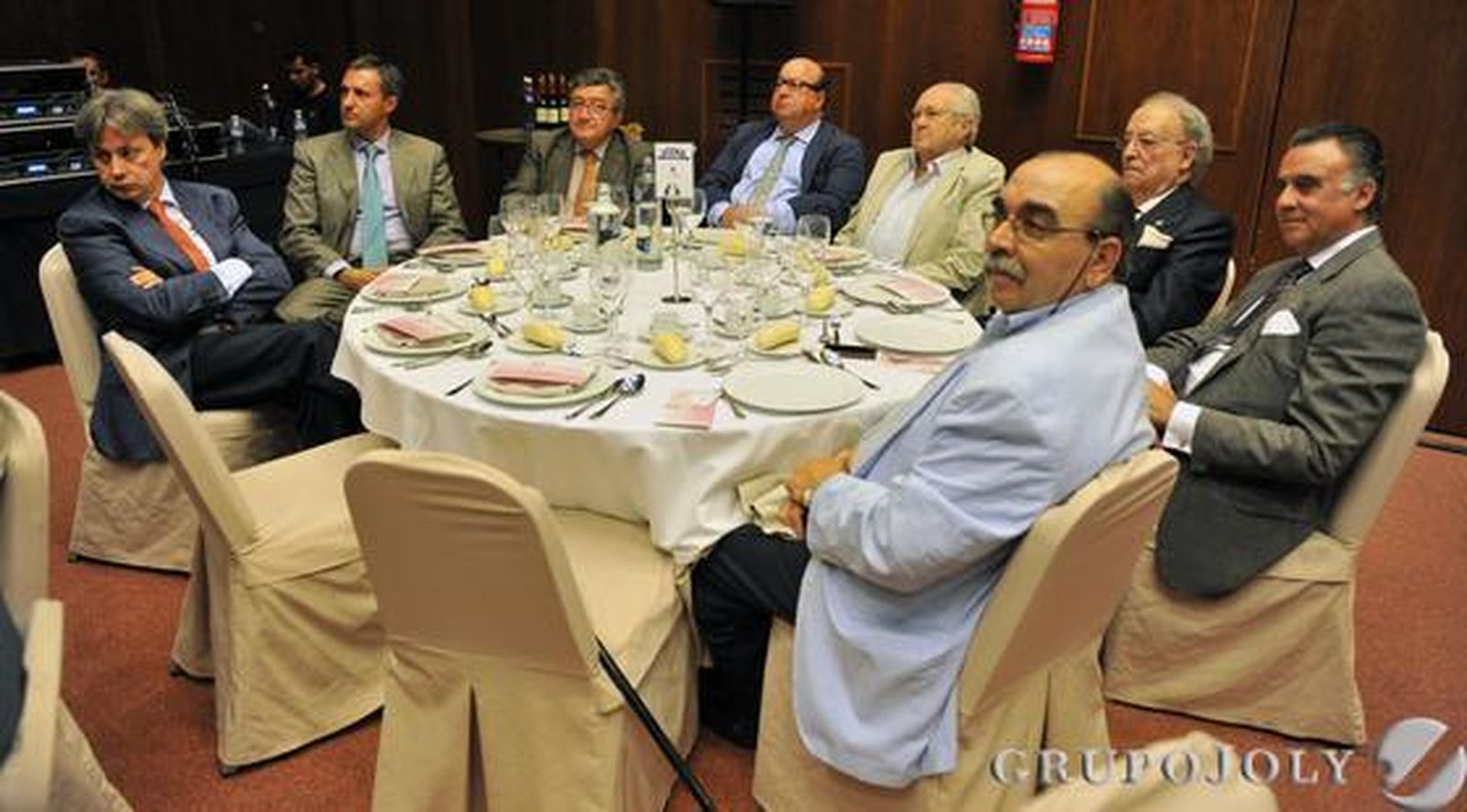 Mariano Blanco, Francisco Villalobos, Juan Aguilera, José María Domínguez, Luis Alarcón de la Oliva, Valentín Álvarez, Felipe Luis Maestro y Juan Manuel Castillo.

Foto: Victoria Hidalgo / Juan Carlos Vazquez