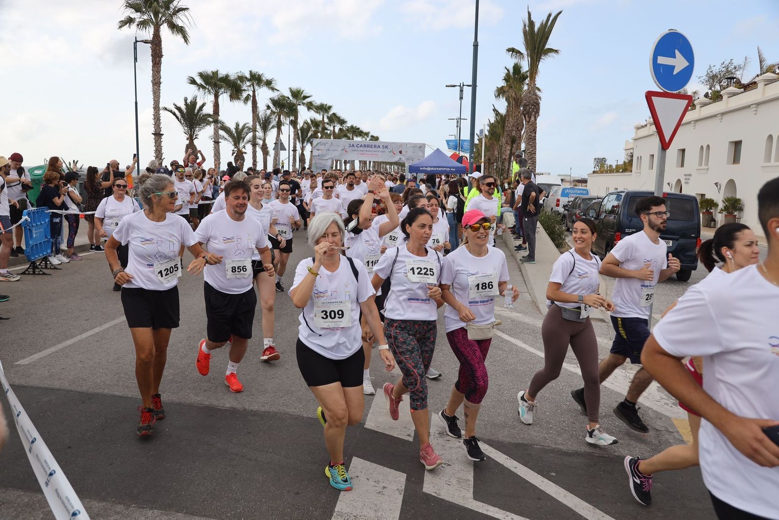 Las fotos de la 3ª carrera solidaria Memorial Vicente Granados en Málaga