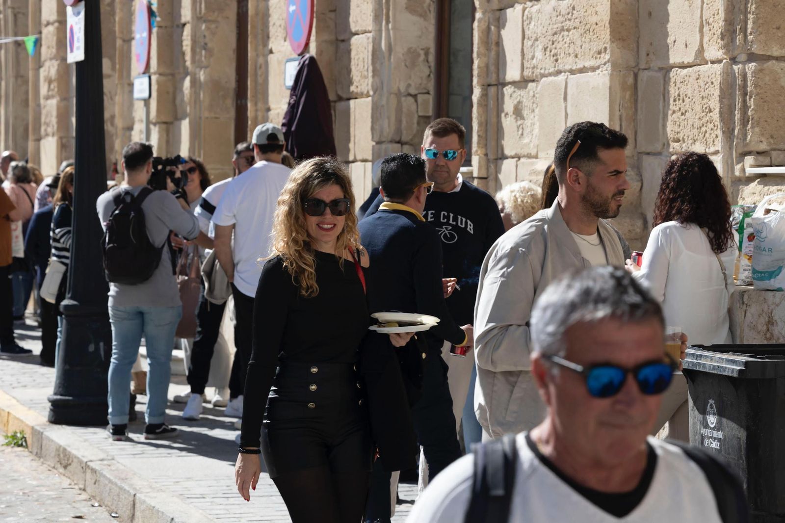 Búscate en las imágenes de la mejillonada popular