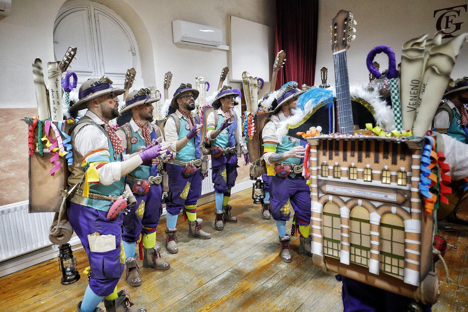 Comparsa 'El aventurero'