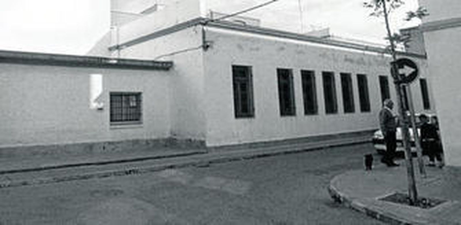 La antigua sede del colegio Carola Ribed en la barriada España.