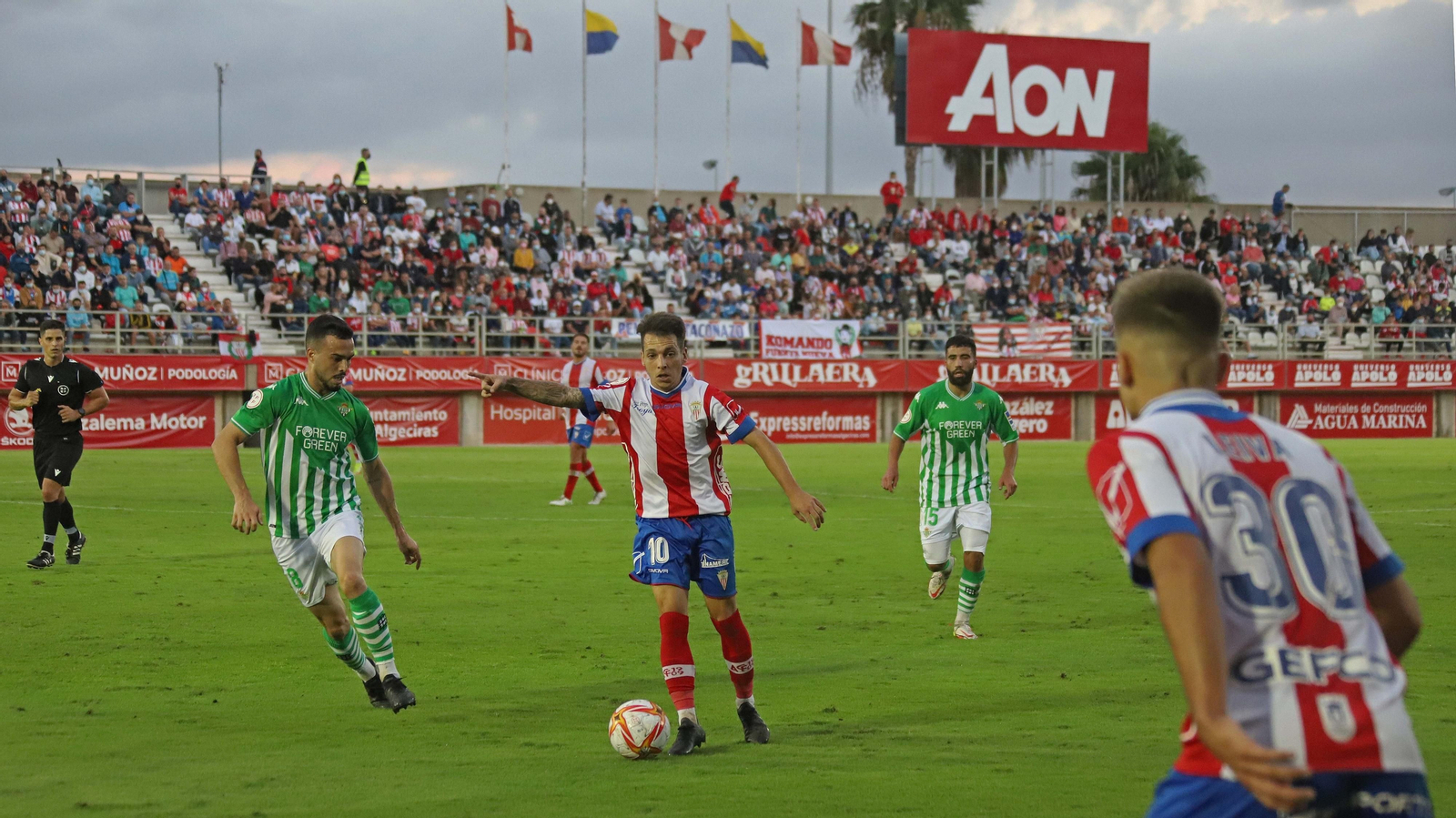 Las mejores fotos del Algeciras - Betis Deportivo