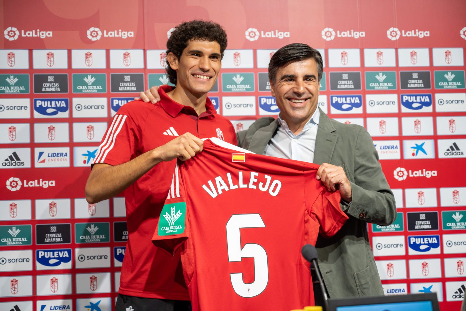 Vallejo vuelve a estar disponible