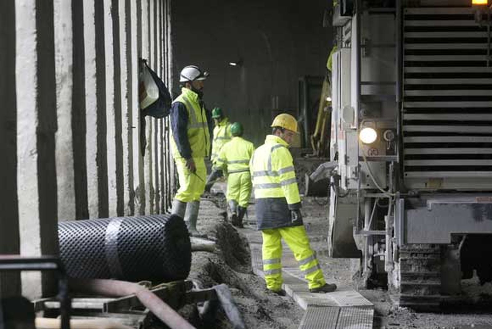 El presidente de ADIF afirma que a finales de marzo o principios de abril se reabrirá el servicio entre Algeciras y Antequera./Fotos:Erasmo Fenoy

Foto: Erasmo Fenoy