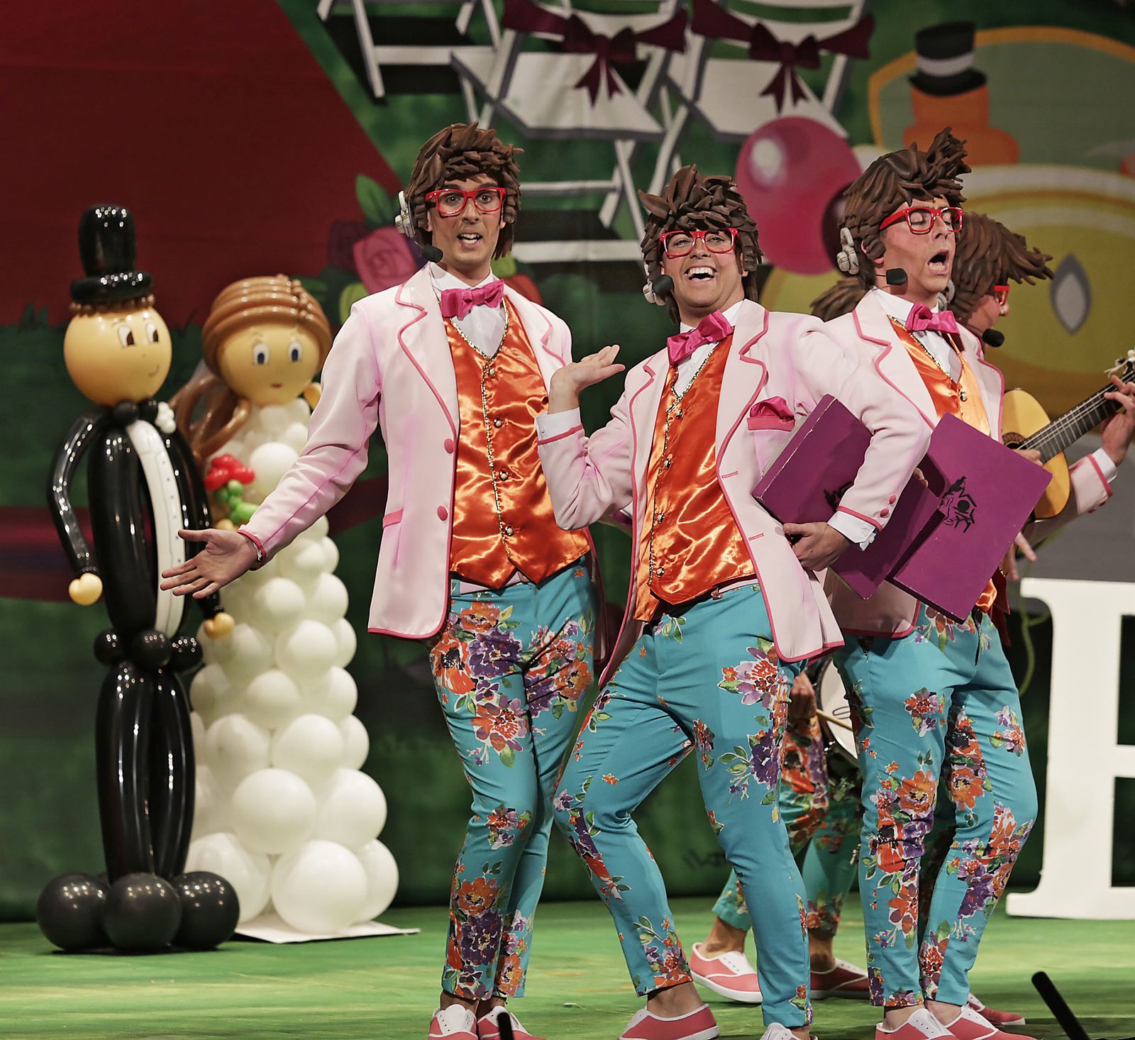 Las imágenes de la sexta función clasificatoria