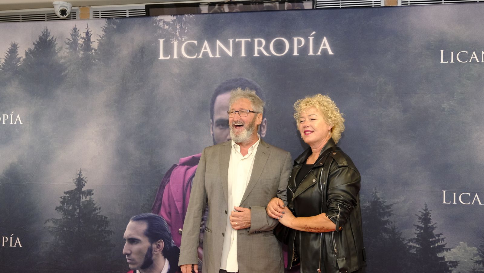 Imágenes del estreno en Almería de la película Licantropía