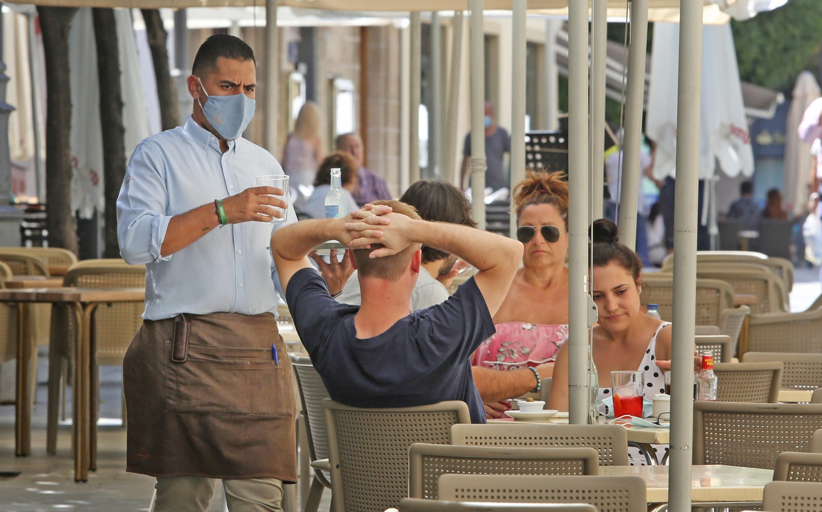 Coronavirus en Jerez,primer día del uso obligatorio de mascarillas