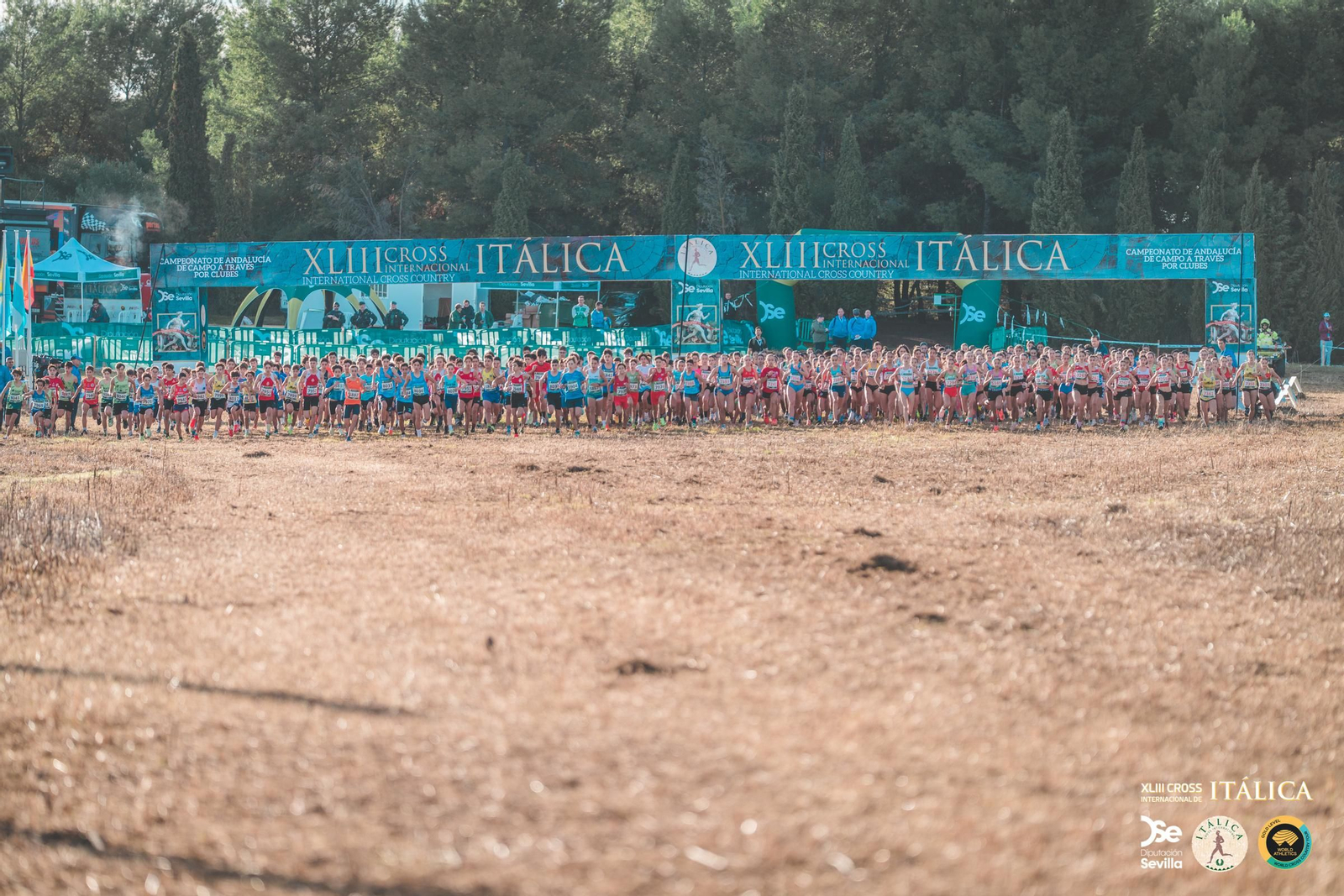 Búscate en las fotos del Cross de Itálica 2025 | 7