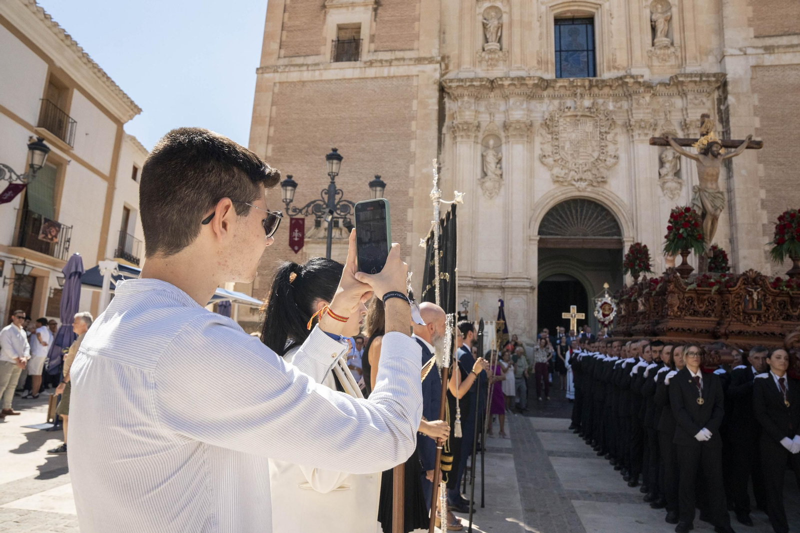 Eucaristía y procesión de Exaltación de la Cruz en la localidad de Vélez-Rubio