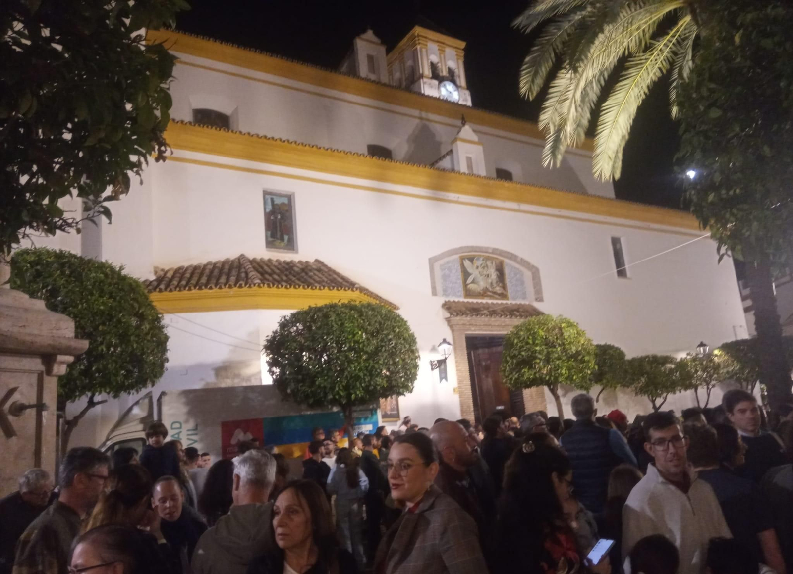 El Cristo Atado a La Columna el Lunes Santo en Marbella, en imágenes