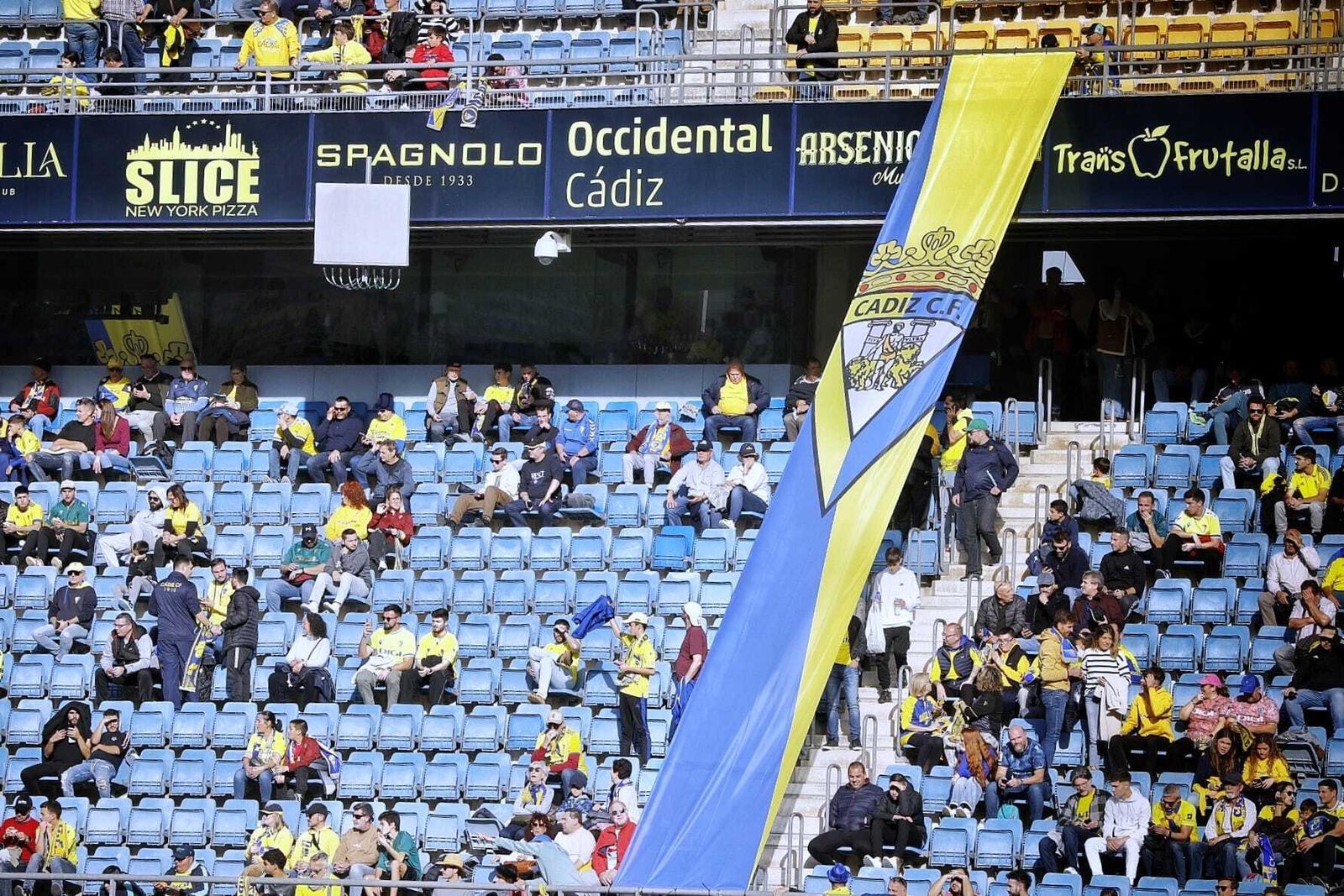 Partido de fútbol Cádiz CF - Valencia CF