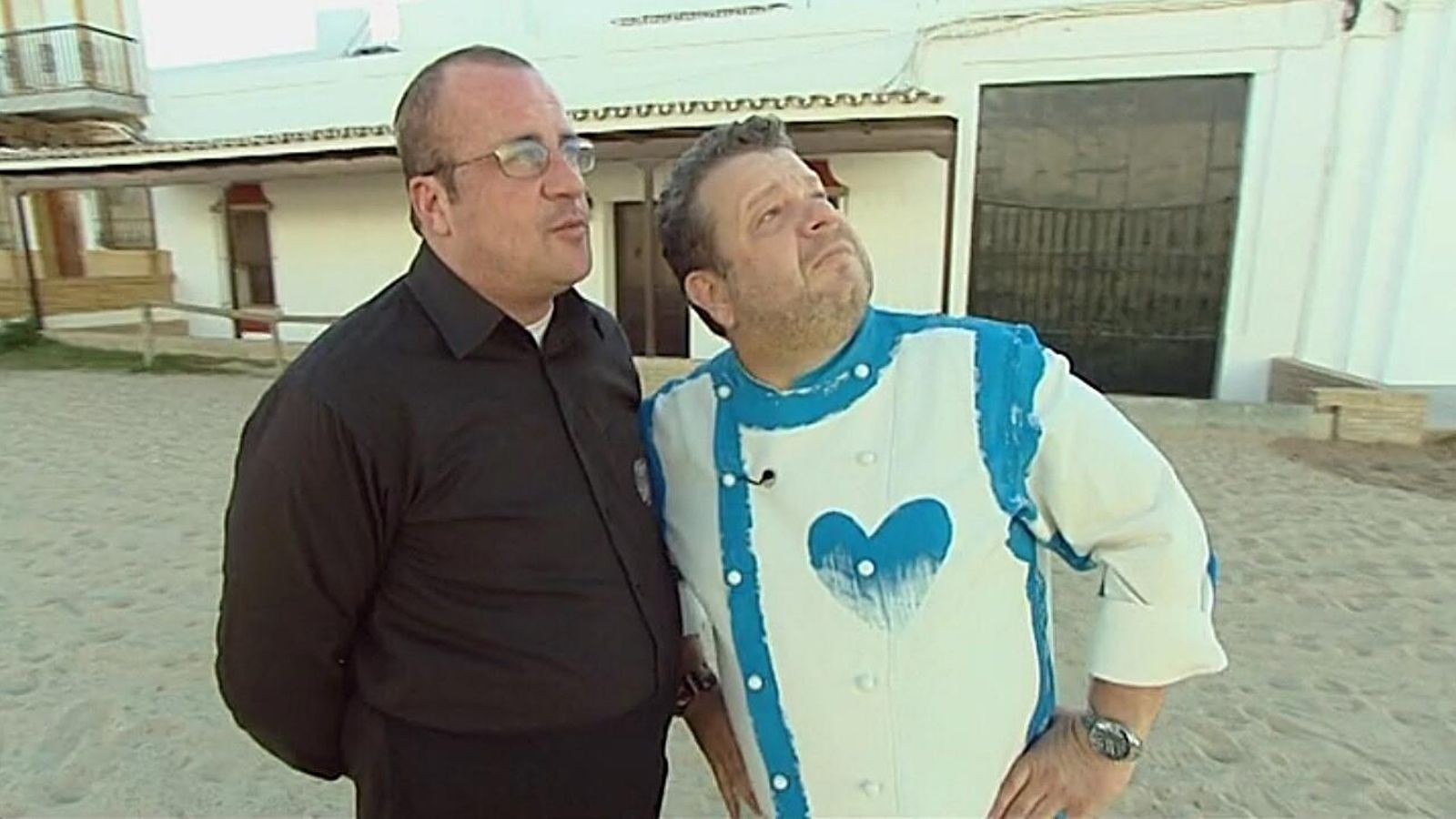 Antonio Franco y Chicote observando la ermita de El Rocío