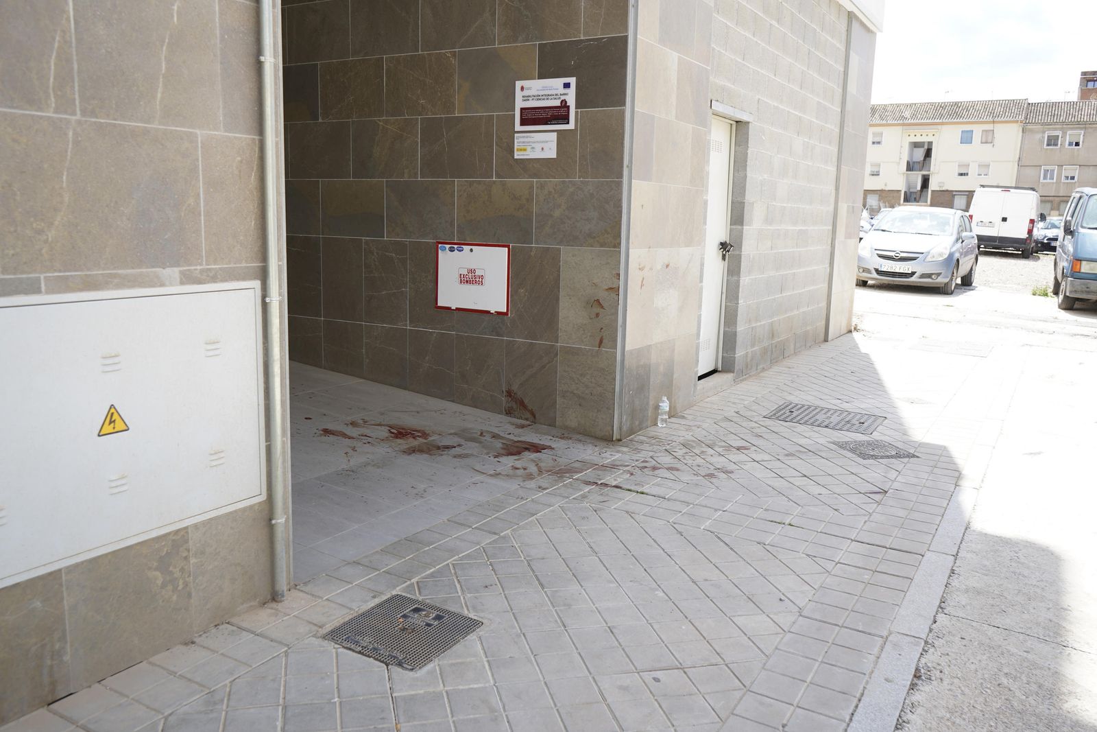 Pasa a planta el hombre apuñalado por la espalda el lunes en Granada