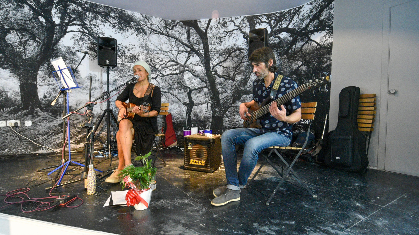 Inaguración de la exposición de Tomoyuki Hotta 'El Chato y la Bella'