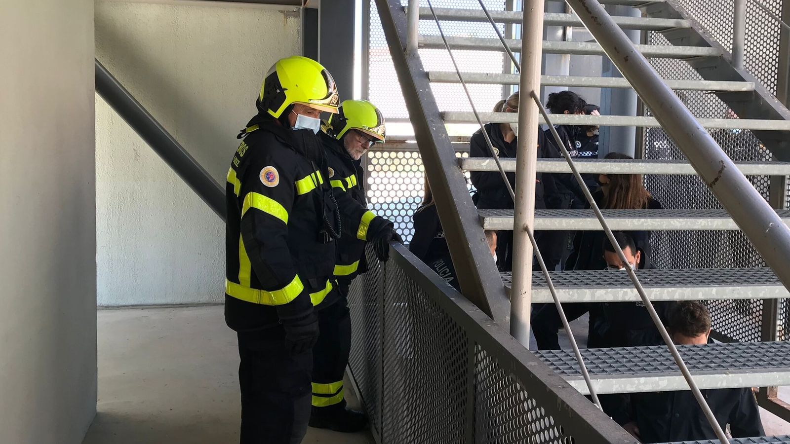 Jornadas de los bomberos con la Policía Local y Nacional en San Fernando