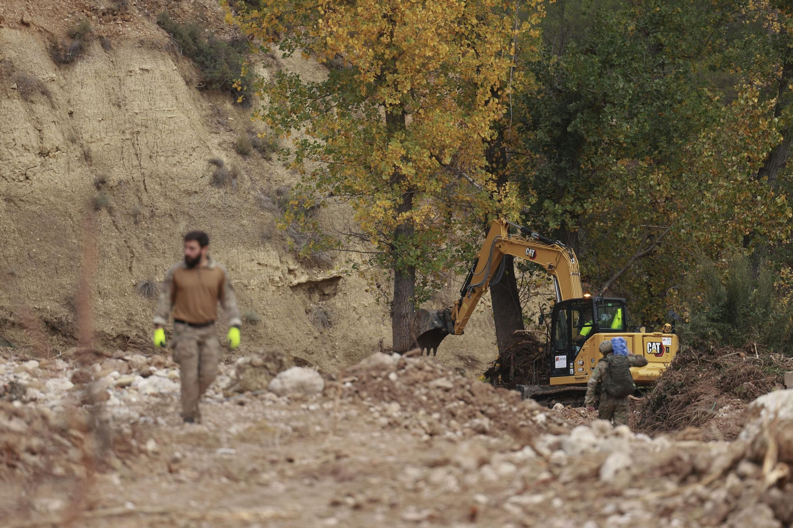 Las imágenes de los difíciles  trabajos de búsqueda de desaparecidos en Letur