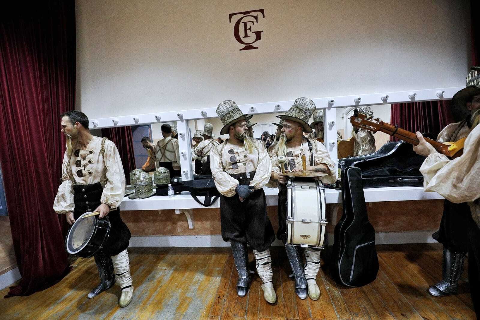 Comparsa 'La jaula de las locas'