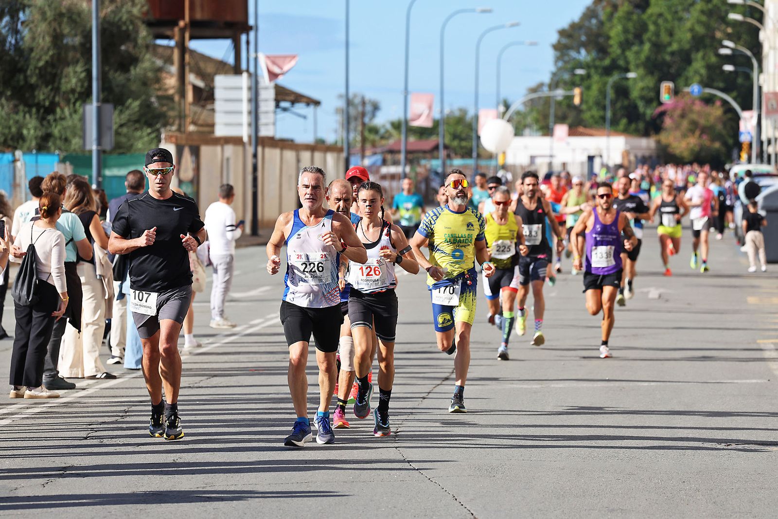 Las mejores imágenes de la carrera 21K Ciudad de Huelva