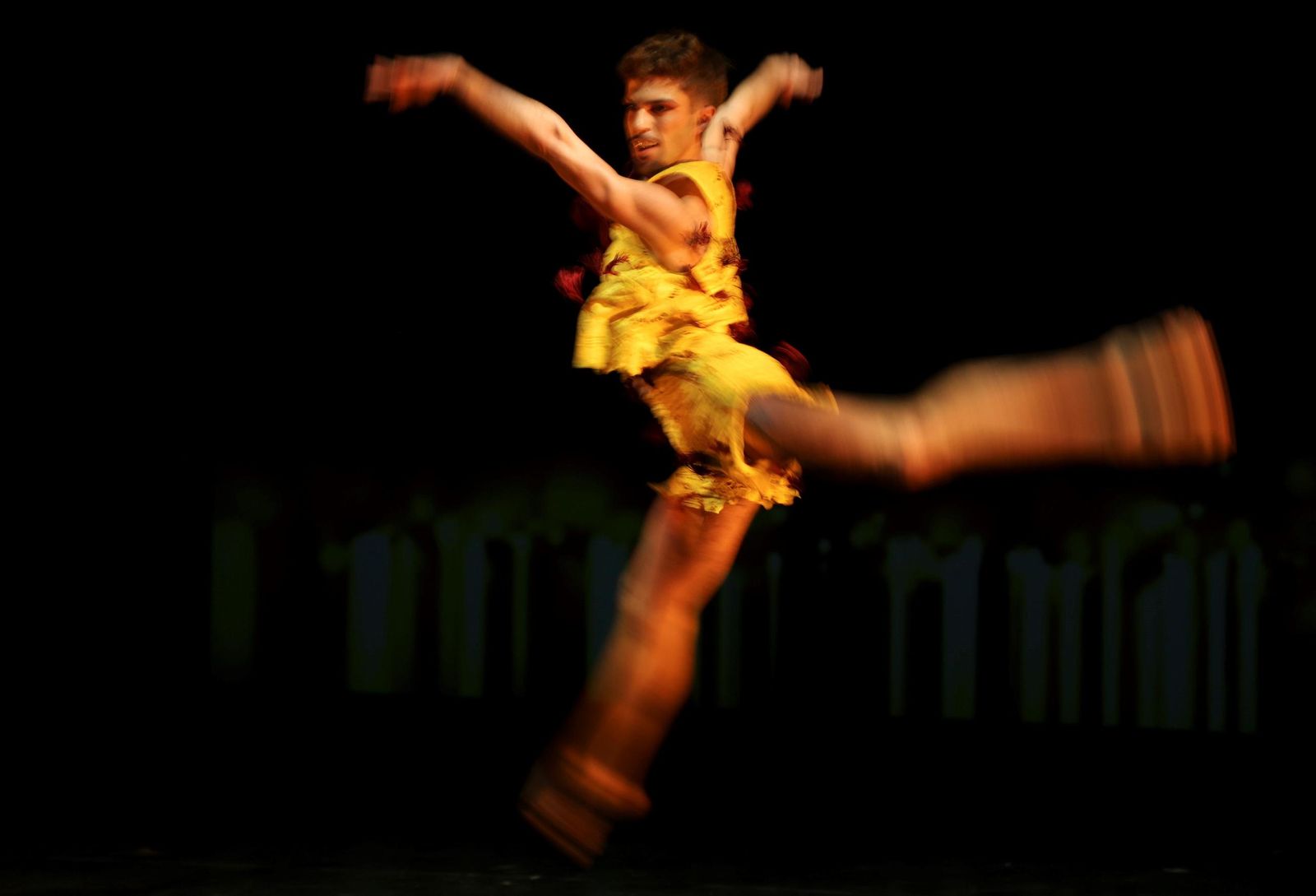 La danza alza el vuelo en el Conservatorio Ángel Pericet de Málaga, en imágenes