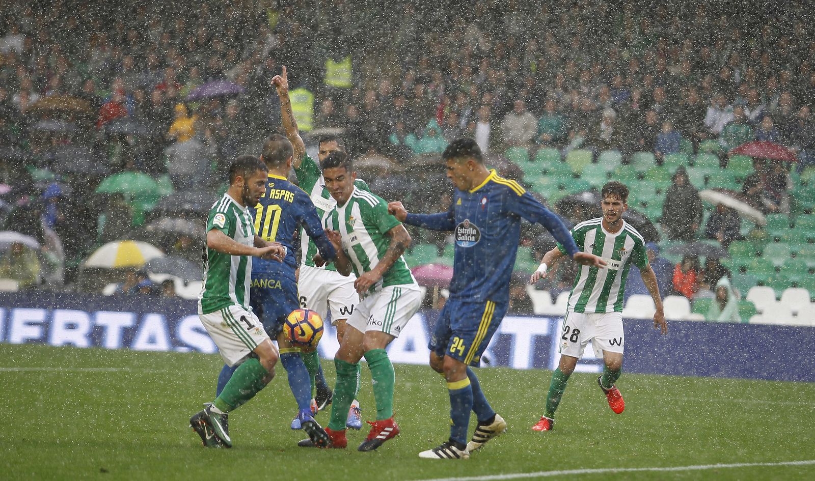 El Real Betis-Celta, en imágenes.